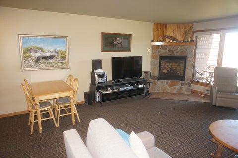 Tiny photo for 1594 Superior Shores #111, Two Harbors, MN 55616 (MLS # 6127837)