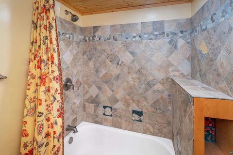 Tiny photo for 96 Hoaglund Dr, Tofte, MN 55615 (MLS # 6125462)