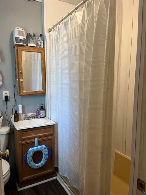 Tiny photo for 1507 E 4th St, Duluth, MN 55812 (MLS # 6124419)