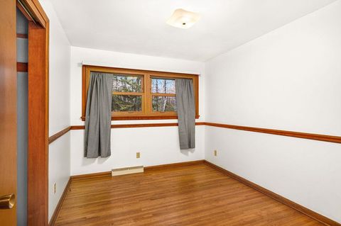 Tiny photo for 1727 North Rd, Duluth, MN 55803 (MLS # 6122755)