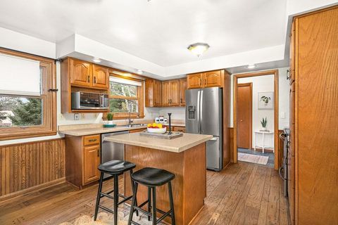 Tiny photo for 1727 North Rd, Duluth, MN 55803 (MLS # 6122755)