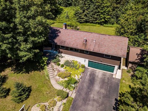 Tiny photo for 1727 North Rd, Duluth, MN 55803 (MLS # 6122755)