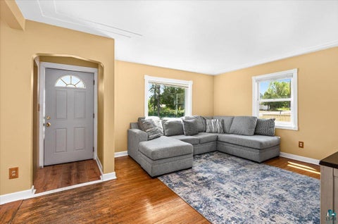 Tiny photo for 3109 Chambersburg Ave, Duluth, MN 55811 (MLS # 6126390)
