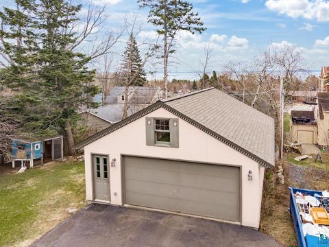 Tiny photo for 3130 E 1st St, Duluth, MN 55812 (MLS # 6125074)