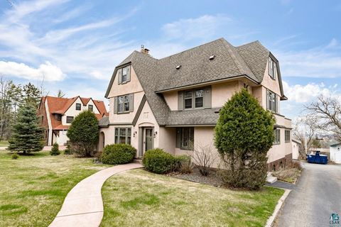 Tiny photo for 3130 E 1st St, Duluth, MN 55812 (MLS # 6125074)