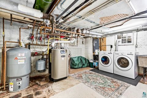 Tiny photo for 3130 E 1st St, Duluth, MN 55812 (MLS # 6125074)