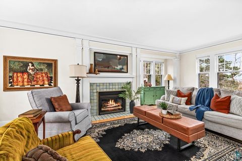 Tiny photo for 3130 E 1st St, Duluth, MN 55812 (MLS # 6125074)