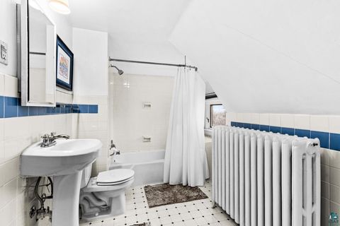 Tiny photo for 3130 E 1st St, Duluth, MN 55812 (MLS # 6125074)