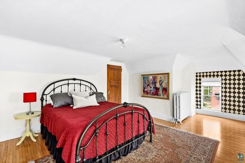 Tiny photo for 3130 E 1st St, Duluth, MN 55812 (MLS # 6125074)