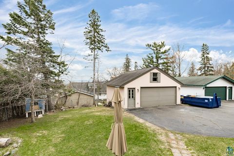 Tiny photo for 3130 E 1st St, Duluth, MN 55812 (MLS # 6125074)