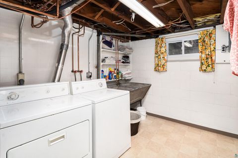 Tiny photo for 5306 Oneida St, Duluth, MN 55804 (MLS # 6126957)