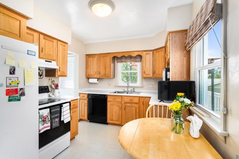 Tiny photo for 5306 Oneida St, Duluth, MN 55804 (MLS # 6126957)