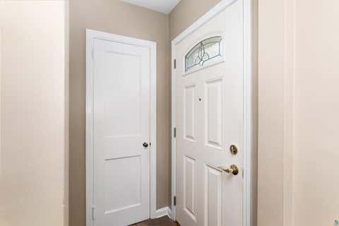 Tiny photo for 5306 Oneida St, Duluth, MN 55804 (MLS # 6126957)