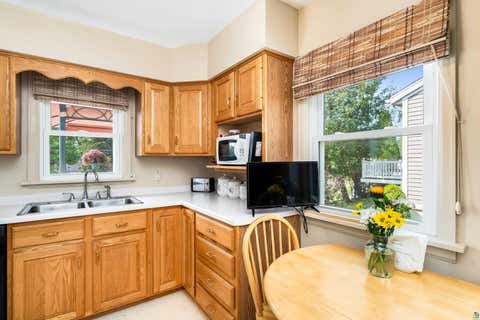 Tiny photo for 5306 Oneida St, Duluth, MN 55804 (MLS # 6126957)