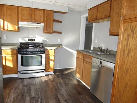 Tiny photo for 8 Industrial Ave, Duluth, MN 55808 (MLS # 6123236)