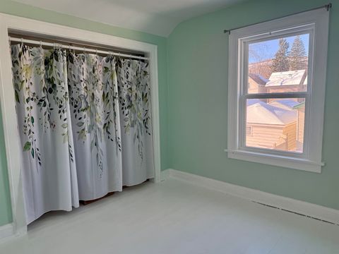 Tiny photo for 4311 W 5th St, Duluth, MN 55807 (MLS # 6123456)