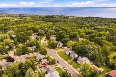 Tiny photo for 436 E Oxford St, Duluth, MN 55803 (MLS # 6127883)