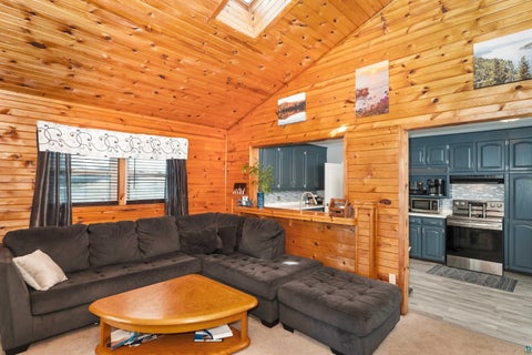 Tiny photo for 436 E Oxford St, Duluth, MN 55803 (MLS # 6127883)