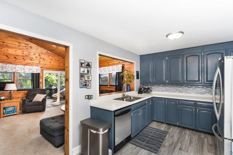 Tiny photo for 436 E Oxford St, Duluth, MN 55803 (MLS # 6127883)