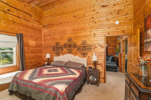 Tiny photo for 436 E Oxford St, Duluth, MN 55803 (MLS # 6127883)