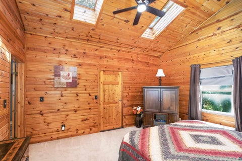 Tiny photo for 436 E Oxford St, Duluth, MN 55803 (MLS # 6127883)