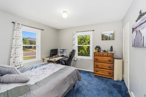 Tiny photo for 436 E Oxford St, Duluth, MN 55803 (MLS # 6127883)