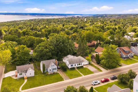 Tiny photo for 436 E Oxford St, Duluth, MN 55803 (MLS # 6127883)