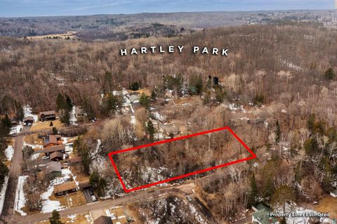 Tiny photo for 2 Harvard Ave, Duluth, MN 55803 (MLS # 6123786)