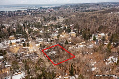 Tiny photo for 2 Harvard Ave, Duluth, MN 55803 (MLS # 6123786)