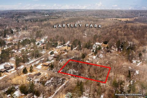 Tiny photo for 2 Harvard Ave, Duluth, MN 55803 (MLS # 6123786)