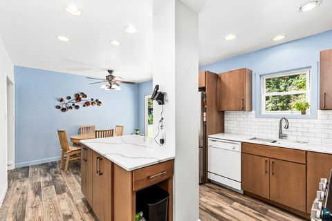Tiny photo for 11 St. Louis Ct, Duluth, MN 55808 (MLS # 6126746)