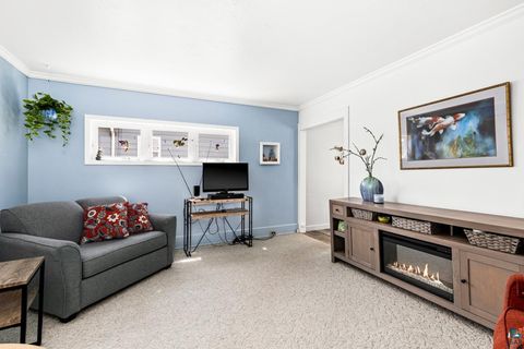 Tiny photo for 11 St. Louis Ct, Duluth, MN 55808 (MLS # 6126746)