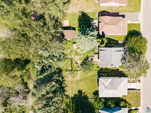 Tiny photo for 11 St. Louis Ct, Duluth, MN 55808 (MLS # 6126746)