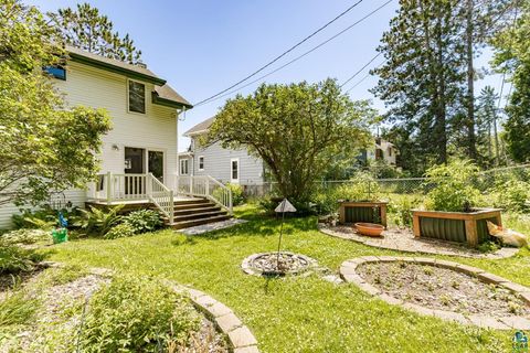 Tiny photo for 11 St. Louis Ct, Duluth, MN 55808 (MLS # 6126746)