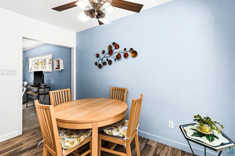 Tiny photo for 11 St. Louis Ct, Duluth, MN 55808 (MLS # 6126746)