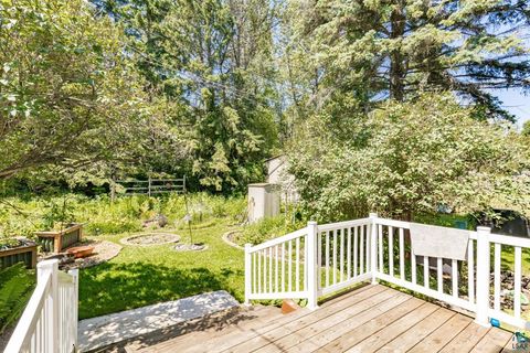 Tiny photo for 11 St. Louis Ct, Duluth, MN 55808 (MLS # 6126746)
