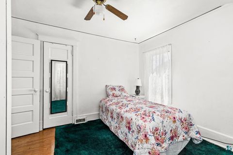 Tiny photo for 11 St. Louis Ct, Duluth, MN 55808 (MLS # 6126746)