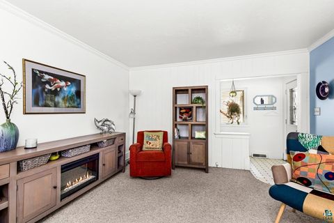 Tiny photo for 11 St. Louis Ct, Duluth, MN 55808 (MLS # 6126746)