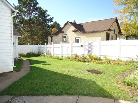 Tiny photo for 410 NW 3rd St, Chisholm, MN 55719 (MLS # 6128435)