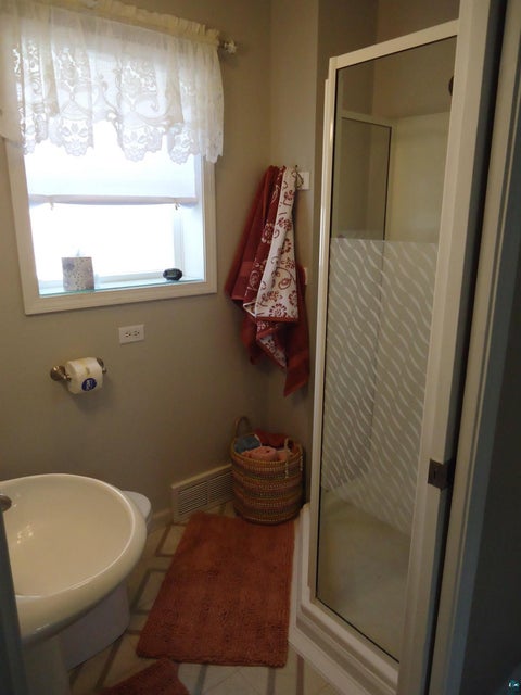 Tiny photo for 410 NW 3rd St, Chisholm, MN 55719 (MLS # 6128435)