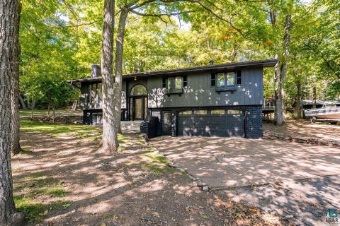 Photo of 2413 20th Ave, Two Harbors, MN 55616 (MLS # 6128209)