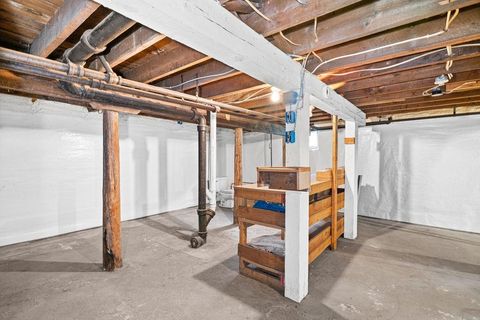 Tiny photo for 3 W Linden St, Duluth, MN 55811 (MLS # 6122851)