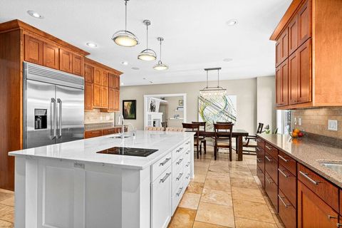 Tiny photo for 3725 N Ridge Rd, Duluth, MN 55804 (MLS # 6123153)