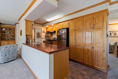 Tiny photo for 5306 Ivanhoe St, Duluth, MN 55804 (MLS # 6125590)