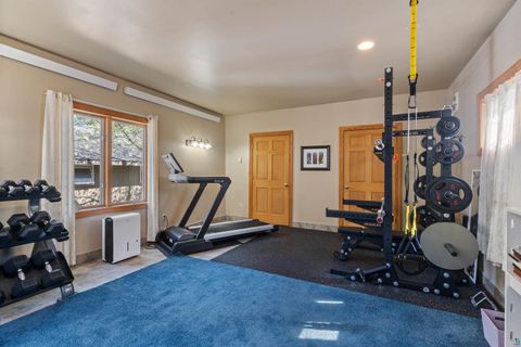 Tiny photo for 5306 Ivanhoe St, Duluth, MN 55804 (MLS # 6125590)