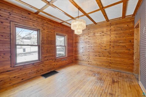 Tiny photo for 701 E 11th St, Duluth, MN 55802 (MLS # 6124209)