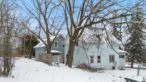 Tiny photo for 701 E 11th St, Duluth, MN 55802 (MLS # 6124209)