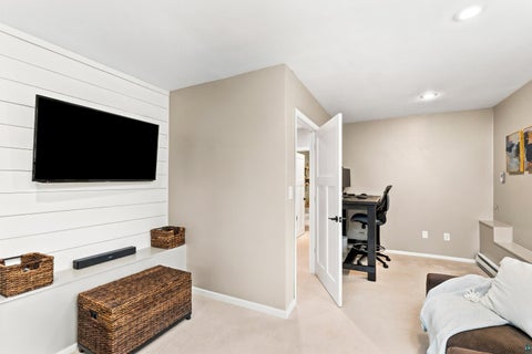 Tiny photo for 326 Bellis St, Duluth, MN 55803 (MLS # 6127879)