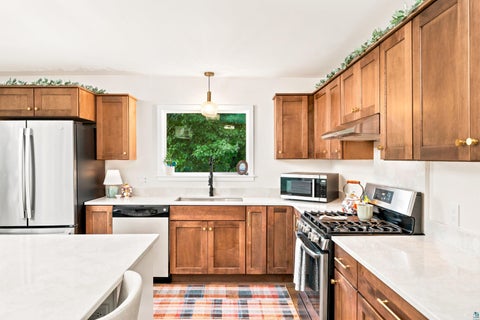 Tiny photo for 326 Bellis St, Duluth, MN 55803 (MLS # 6127879)