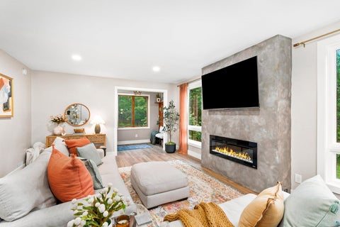 Tiny photo for 326 Bellis St, Duluth, MN 55803 (MLS # 6127879)